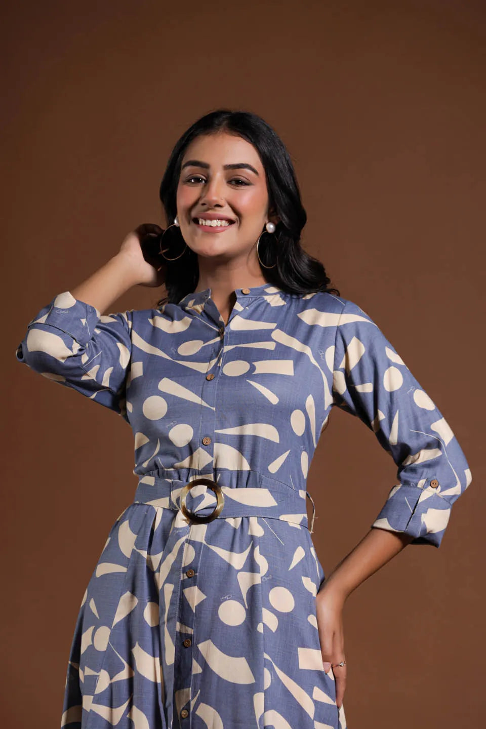 GEOMETRIC PRINT FIT & FLARE MIDI DRESS WITH SHIRT COLLAR AND BELT – CASUAL WEAR