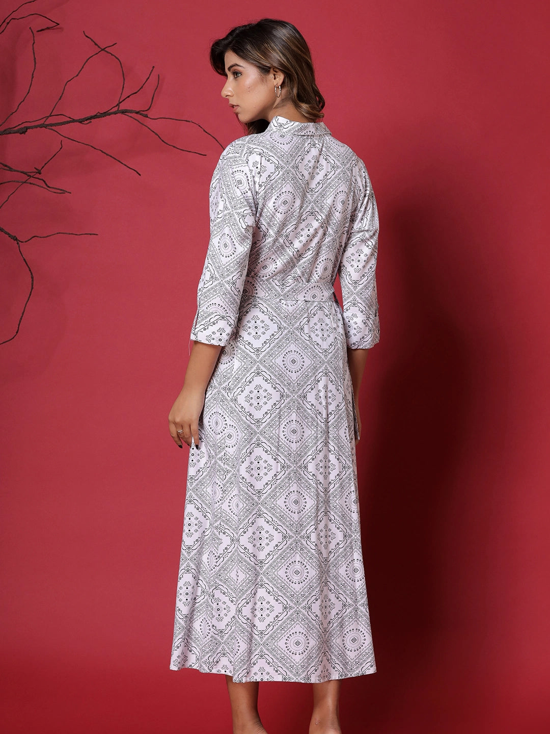 WOMEN'S BLACK & WHITE IVORY WHISPERS: WHITE PRINTED GOWN