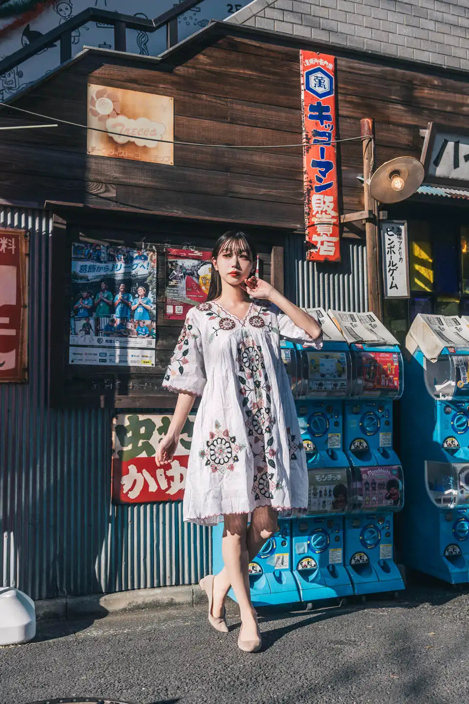 EMBROIDERED WHITE COTTON SHORT DRESS FOR WOMEN