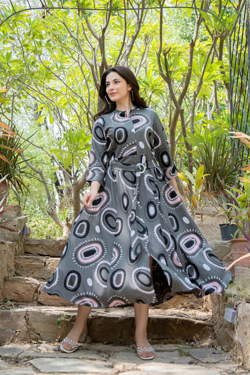 gray abstract printed belted maxi dress with 3 4th sleeves