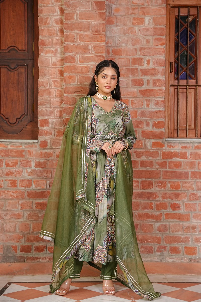 emerald elegance kurti set