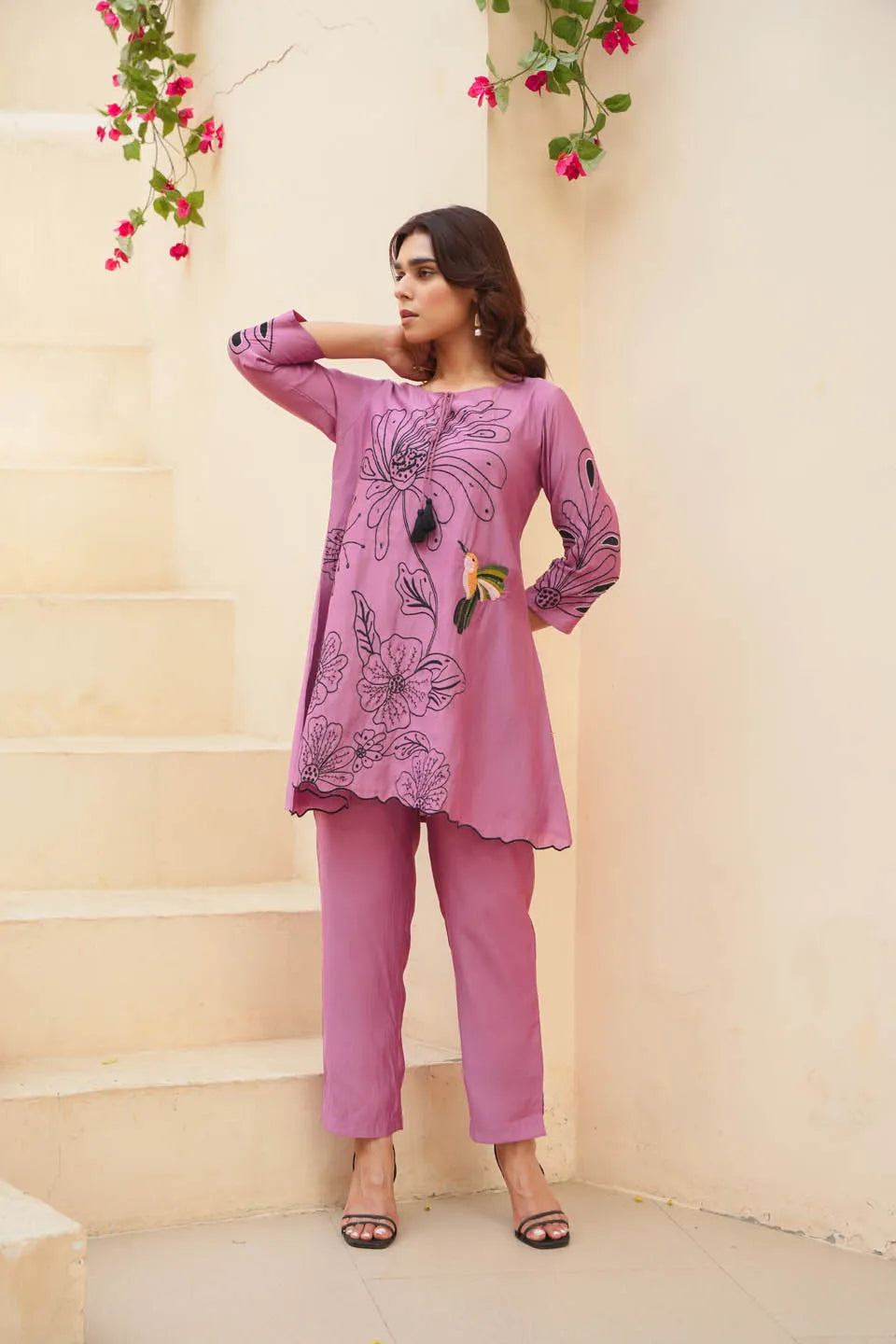 LAVENDER FLORAL EMBROIDERED A-LINE KURTA WITH STRAIGHT PANTS SET