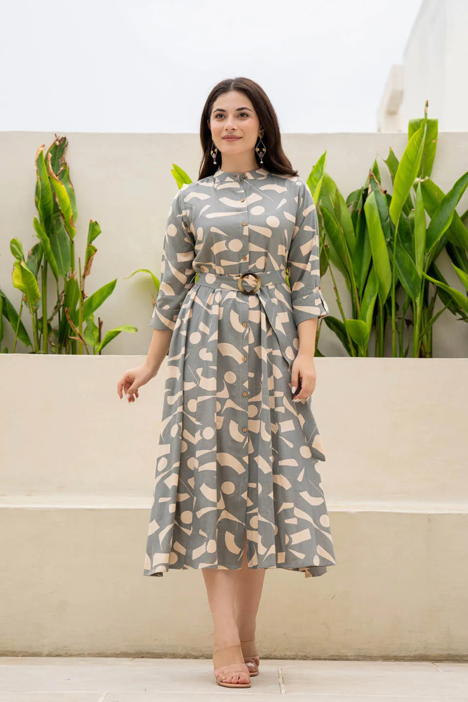 GEOMETRIC PRINT FIT & FLARE MIDI DRESS WITH SHIRT COLLAR AND BELT – CASUAL WEAR