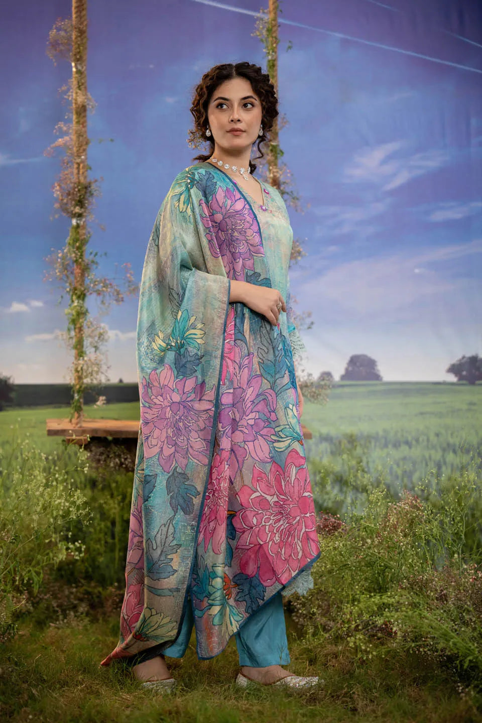 FLORAL PRINTED V-NECK KURTA WITH LACE HEM AND STRAIGHT PANTS SET