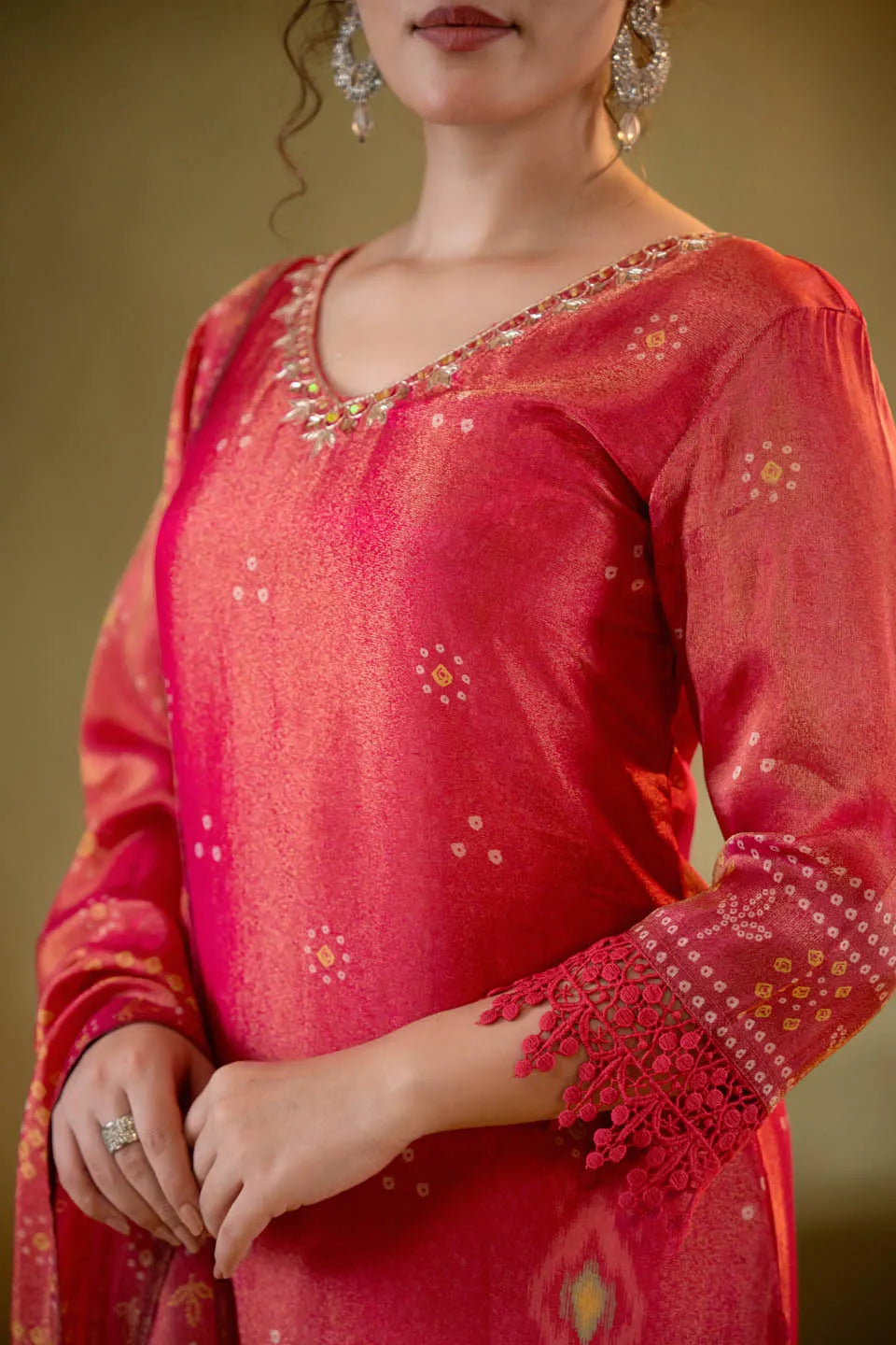 CORAL PINK SHIMMER TISSUE KURTA SET WITH ETHNIC MOTIFS AND STRAIGHT PANTS