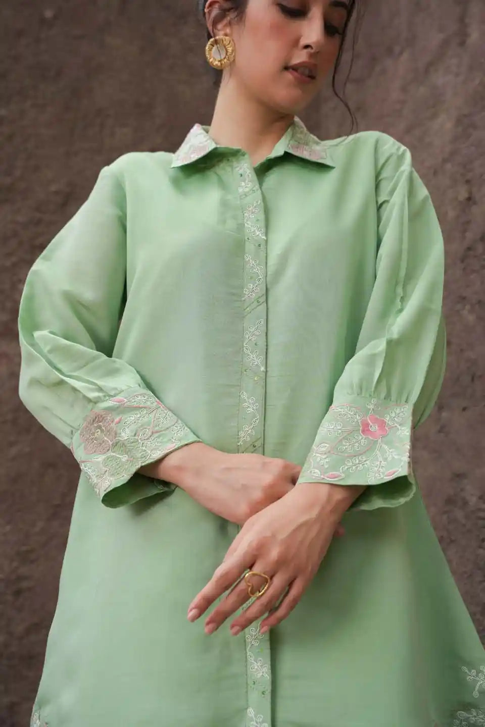 Green Floral Embroidered Kurta with Straight Pants Set