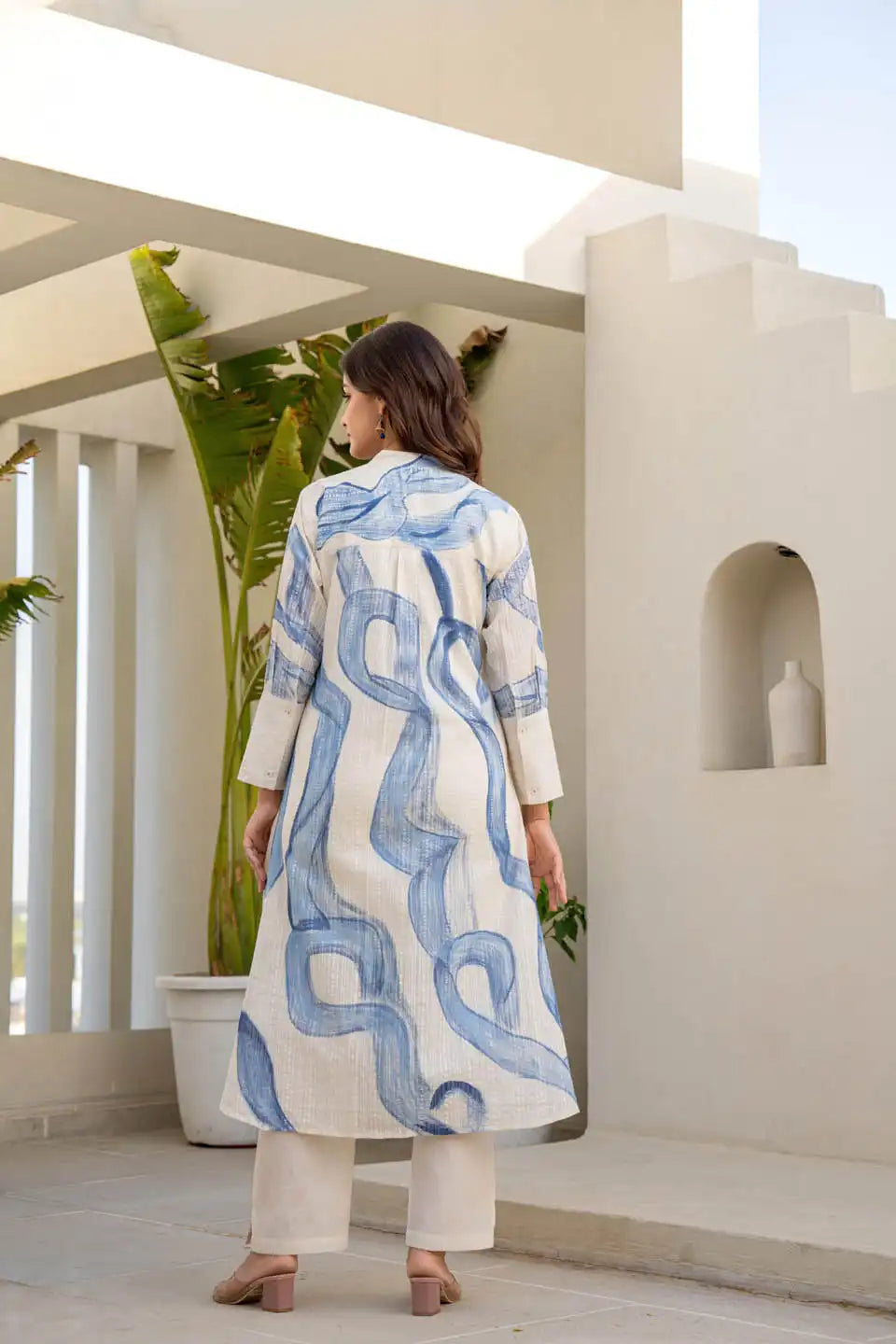 WHITE & BLUE ABSTRACT PRINT A-LINE TUNIC WITH STRAIGHT PANTS SET